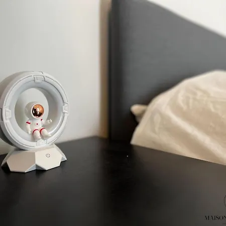 La Parenthese Celeste - 2 & Sauna Apartment *